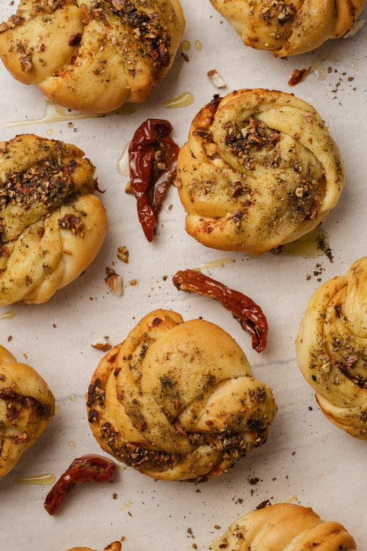 Mini babka tomates séchées, fêta et zaatar